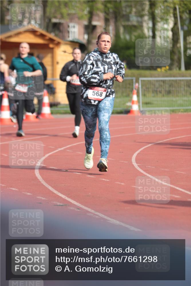 13.04.2025 - Hammer Lauf A. Gomolzig http://msf.ph/oto/7661298 13.04.2025 10:46:41 Ziel 568, 715, 1223, 1224 meine-sportfotos.de