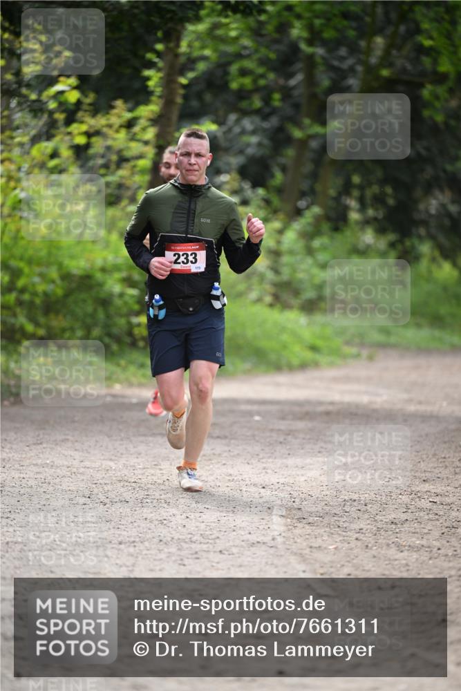 13.04.2025 - Hammer Lauf Dr. Thomas Lammeyer http://msf.ph/oto/7661311 13.04.2025 11:26:21 Laufen 15, 233, 173 meine-sportfotos.de