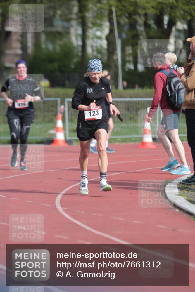 13.04.2025 - Hammer Lauf A. Gomolzig http://msf.ph/oto/7661312 13.04.2025 10:46:49 Ziel 123, 410 meine-sportfotos.de