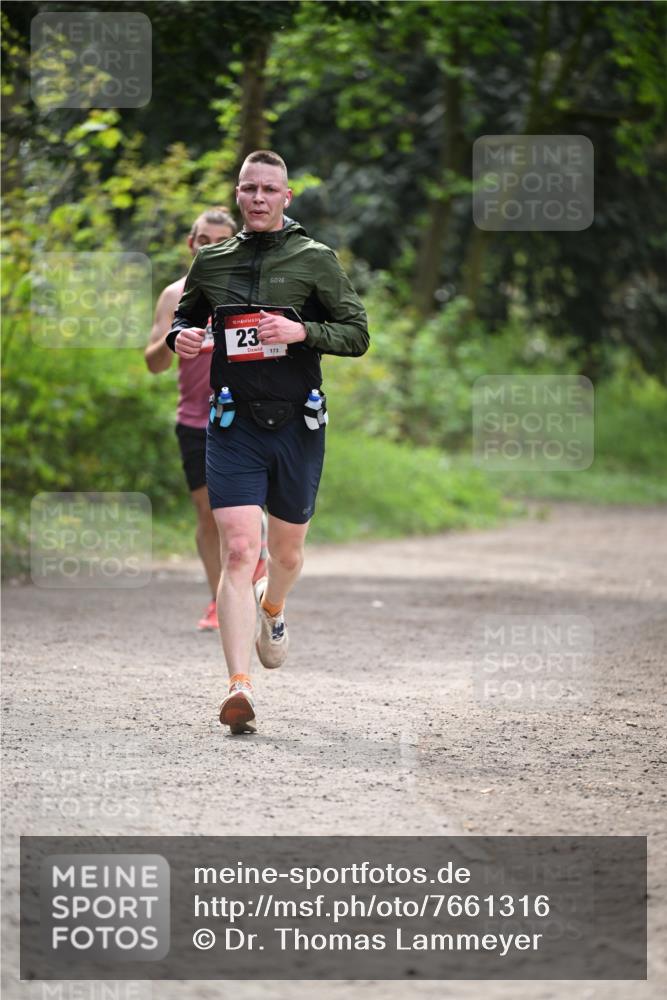 13.04.2025 - Hammer Lauf Dr. Thomas Lammeyer http://msf.ph/oto/7661316 13.04.2025 11:26:21 Laufen 15, 23, 173 meine-sportfotos.de