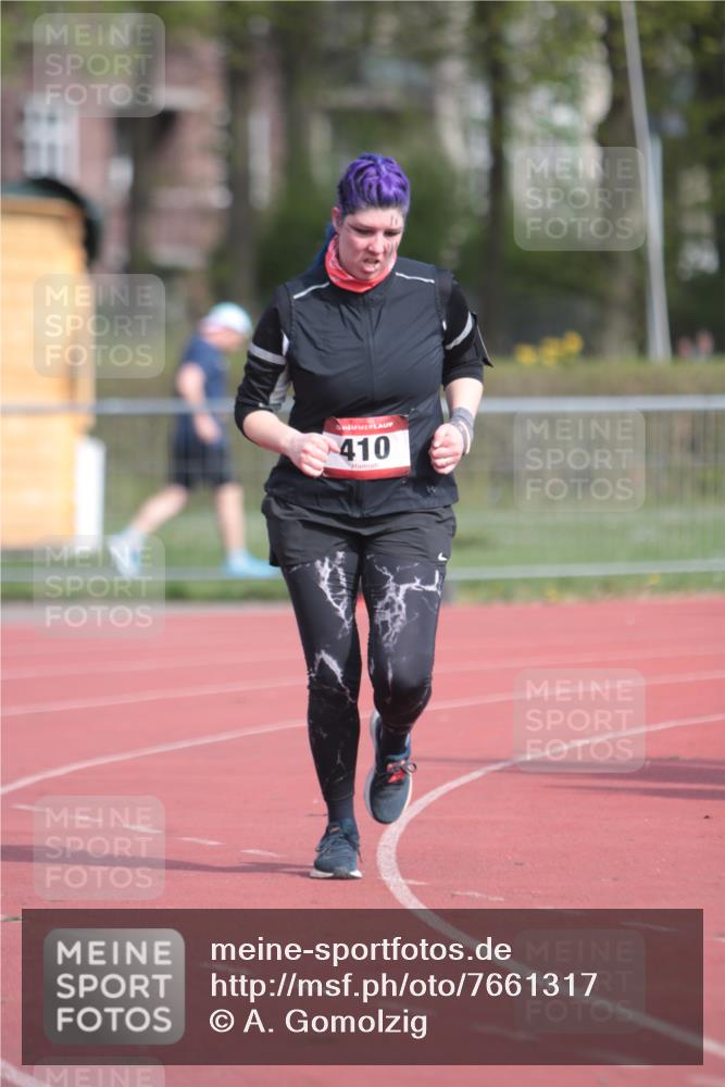 13.04.2025 - Hammer Lauf A. Gomolzig http://msf.ph/oto/7661317 13.04.2025 10:46:52 Ziel 123, 410 meine-sportfotos.de