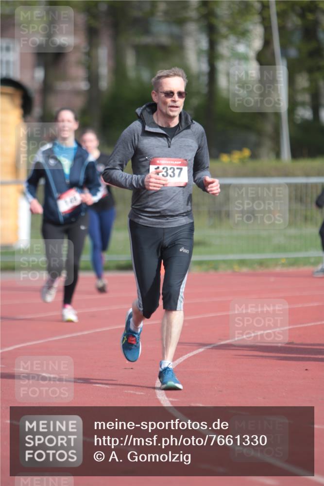 13.04.2025 - Hammer Lauf A. Gomolzig http://msf.ph/oto/7661330 13.04.2025 10:47:02 Ziel 149, 539, 1337, 1992, 1993 meine-sportfotos.de