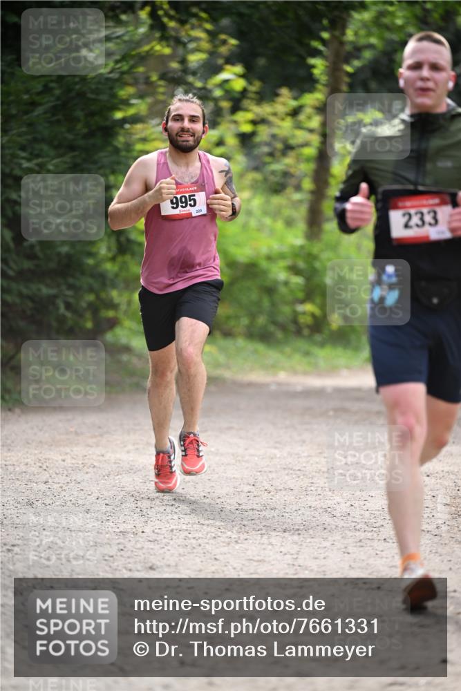 13.04.2025 - Hammer Lauf Dr. Thomas Lammeyer http://msf.ph/oto/7661331 13.04.2025 11:26:23 Laufen 995, 220, 233 meine-sportfotos.de