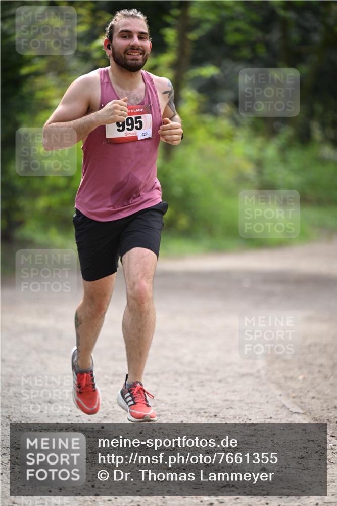 13.04.2025 - Hammer Lauf Dr. Thomas Lammeyer http://msf.ph/oto/7661355 13.04.2025 11:26:24 Laufen 995, 220 meine-sportfotos.de