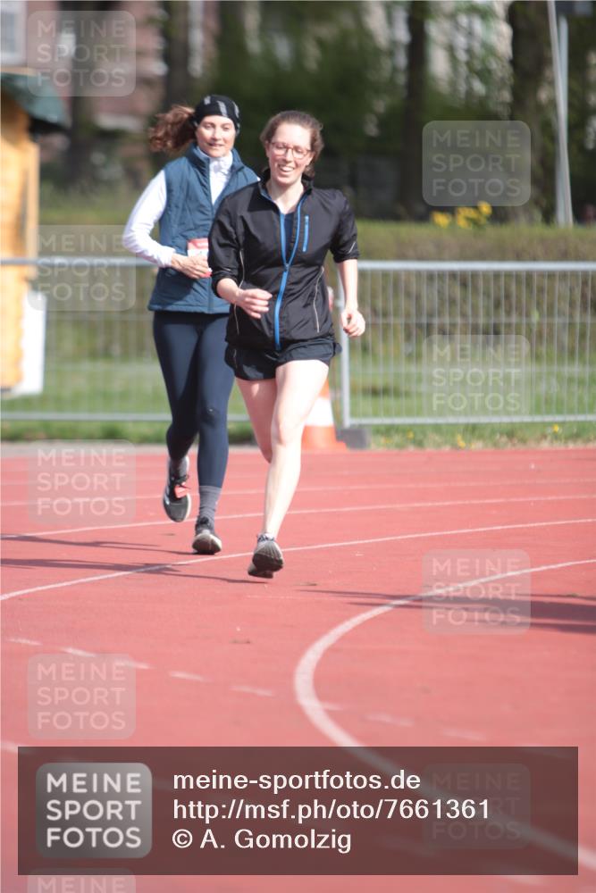 13.04.2025 - Hammer Lauf A. Gomolzig http://msf.ph/oto/7661361 13.04.2025 10:47:19 Ziel 560, 1076, 1162 meine-sportfotos.de