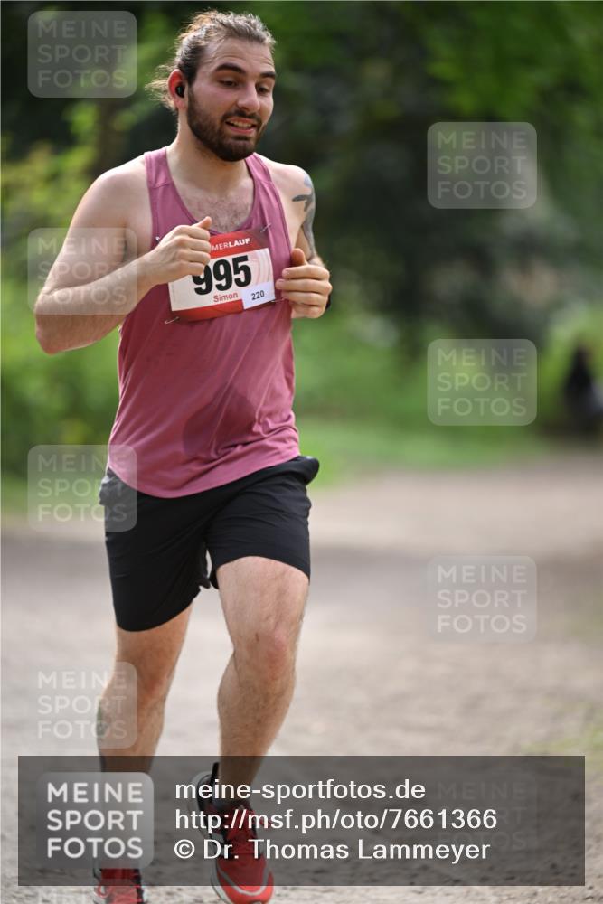 13.04.2025 - Hammer Lauf Dr. Thomas Lammeyer http://msf.ph/oto/7661366 13.04.2025 11:26:25 Laufen 995, 220 meine-sportfotos.de