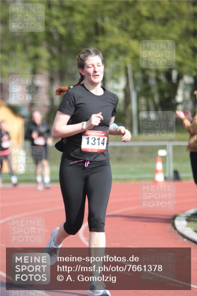 13.04.2025 - Hammer Lauf A. Gomolzig http://msf.ph/oto/7661378 13.04.2025 10:47:39 Ziel 1164, 1314 meine-sportfotos.de