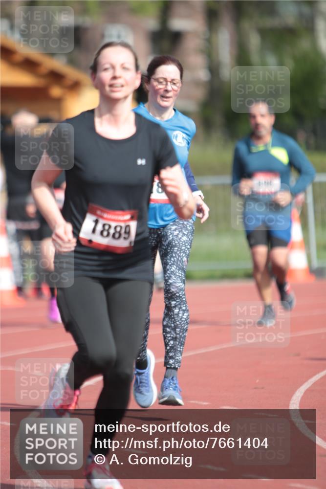 13.04.2025 - Hammer Lauf A. Gomolzig http://msf.ph/oto/7661404 13.04.2025 10:48:11 Ziel 185, 259, 896, 946, 1889 meine-sportfotos.de