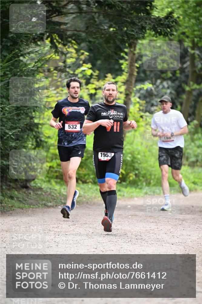 13.04.2025 - Hammer Lauf Dr. Thomas Lammeyer http://msf.ph/oto/7661412 13.04.2025 11:26:45 Laufen 532, 1953, 244 meine-sportfotos.de