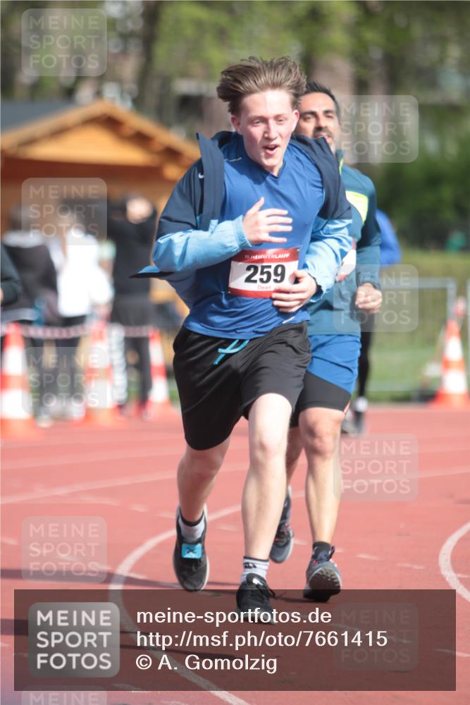 13.04.2025 - Hammer Lauf A. Gomolzig http://msf.ph/oto/7661415 13.04.2025 10:48:15 Ziel 259, 896, 946, 1830 meine-sportfotos.de