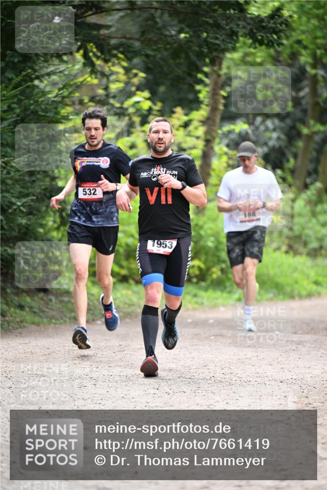 13.04.2025 - Hammer Lauf Dr. Thomas Lammeyer http://msf.ph/oto/7661419 13.04.2025 11:26:45 Laufen 532, 185, 1953, 244 meine-sportfotos.de