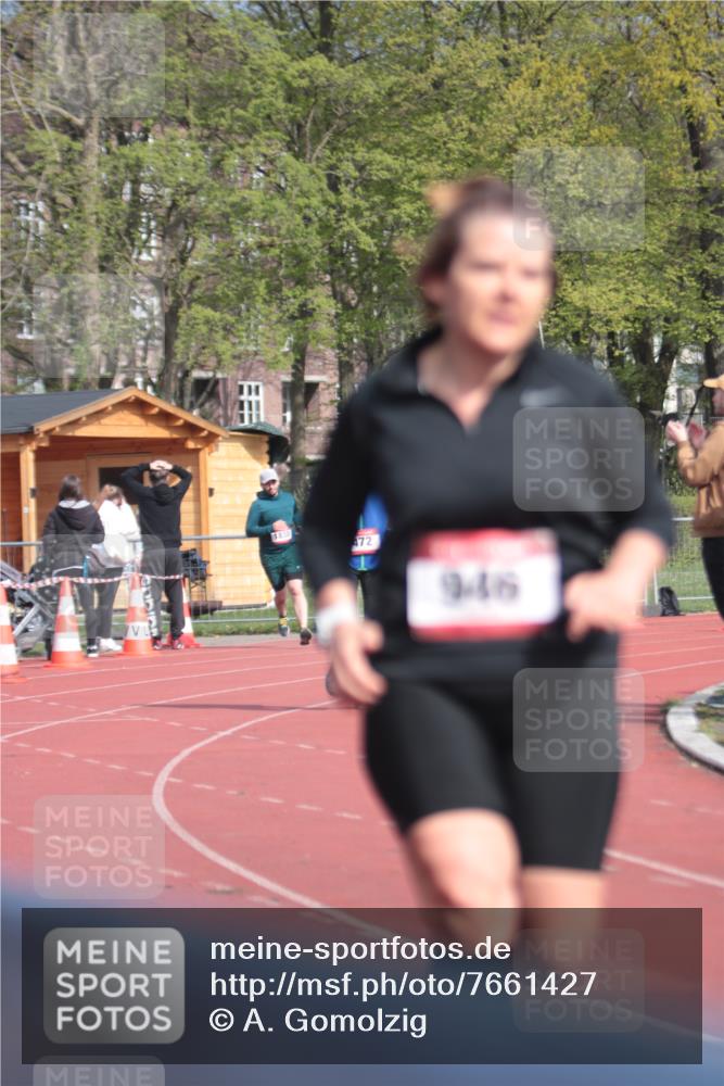 13.04.2025 - Hammer Lauf A. Gomolzig http://msf.ph/oto/7661427 13.04.2025 10:48:19 Ziel 472, 896, 946, 1830 meine-sportfotos.de