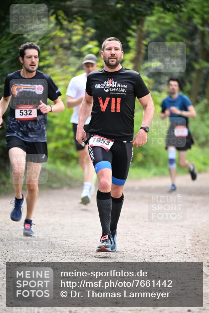 13.04.2025 - Hammer Lauf Dr. Thomas Lammeyer http://msf.ph/oto/7661442 13.04.2025 11:26:47 Laufen 532, 1953 meine-sportfotos.de
