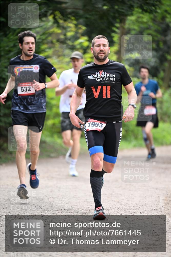 13.04.2025 - Hammer Lauf Dr. Thomas Lammeyer http://msf.ph/oto/7661445 13.04.2025 11:26:47 Laufen 532, 1953, 244 meine-sportfotos.de