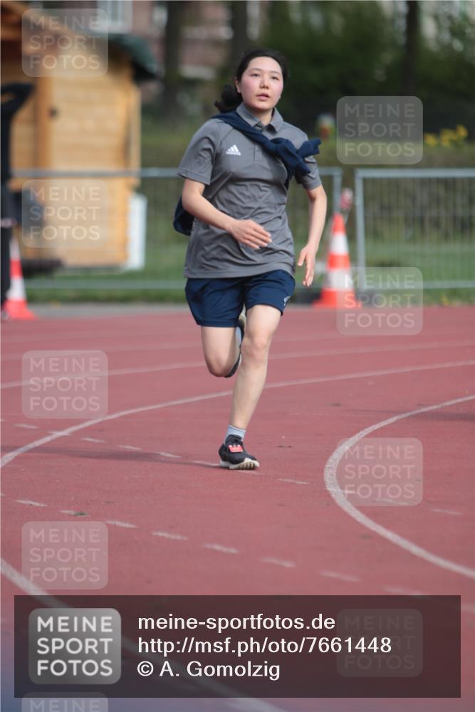 13.04.2025 - Hammer Lauf A. Gomolzig http://msf.ph/oto/7661448 13.04.2025 10:48:30 Ziel 1932 meine-sportfotos.de