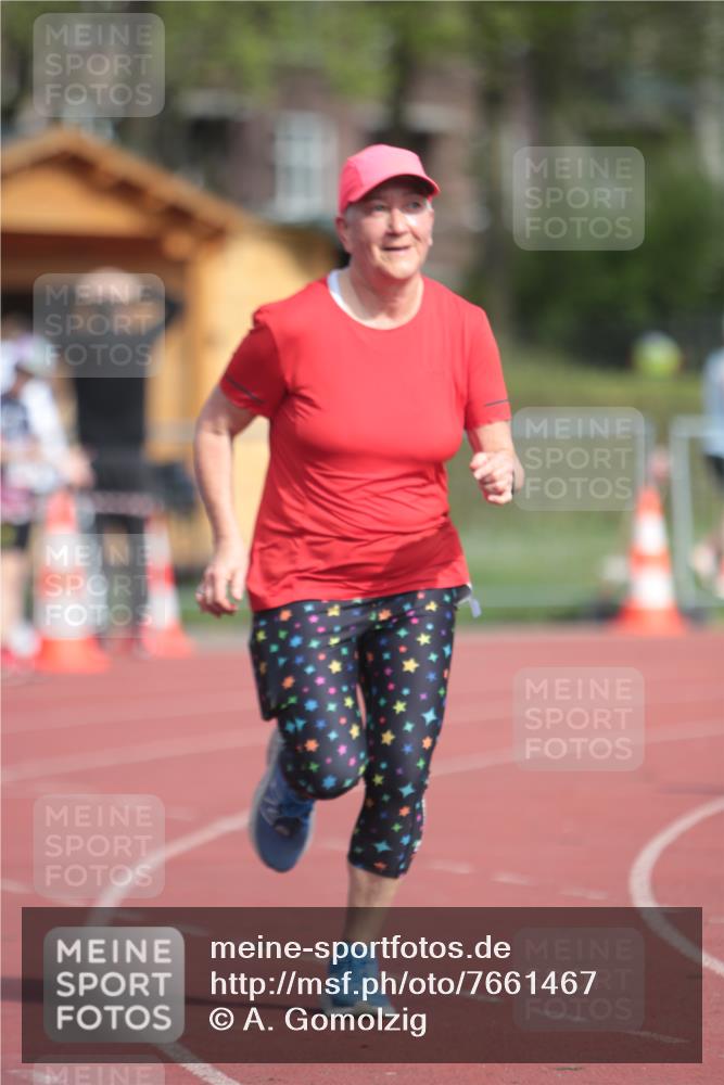 13.04.2025 - Hammer Lauf A. Gomolzig http://msf.ph/oto/7661467 13.04.2025 10:48:46 Ziel 348 meine-sportfotos.de