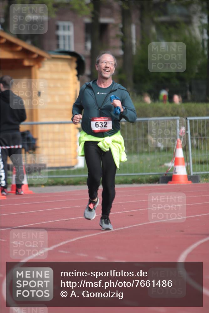 13.04.2025 - Hammer Lauf A. Gomolzig http://msf.ph/oto/7661486 13.04.2025 10:49:27 Ziel 632 meine-sportfotos.de