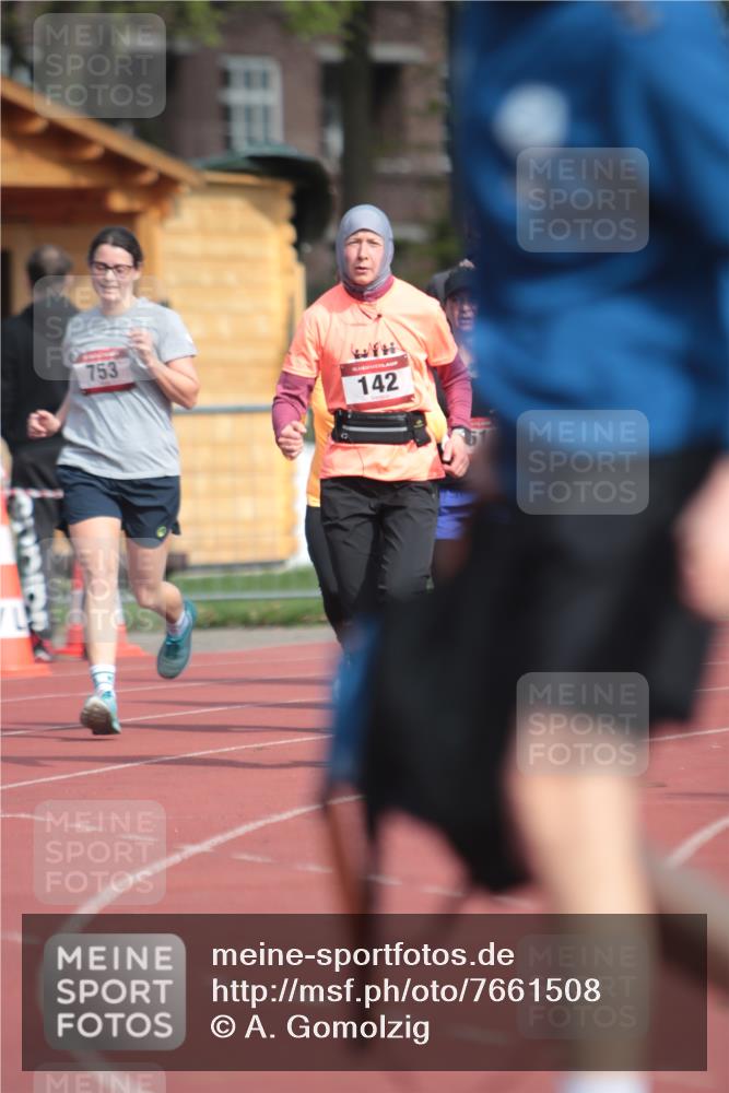 13.04.2025 - Hammer Lauf A. Gomolzig http://msf.ph/oto/7661508 13.04.2025 10:49:35 Ziel 142, 551, 726, 753, 895 meine-sportfotos.de