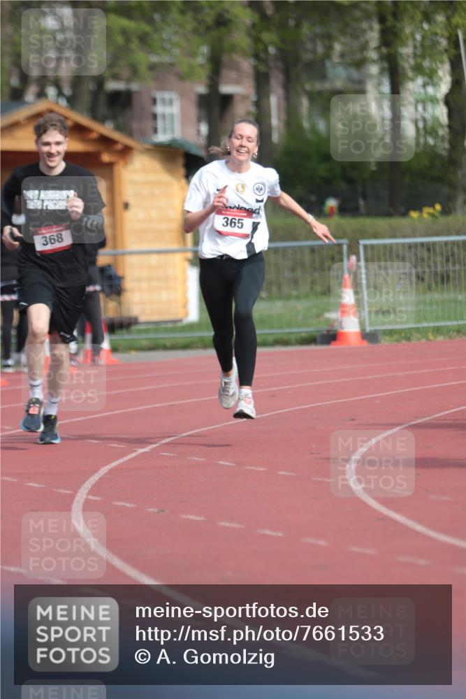 13.04.2025 - Hammer Lauf A. Gomolzig http://msf.ph/oto/7661533 13.04.2025 10:49:48 Ziel 365, 368 meine-sportfotos.de