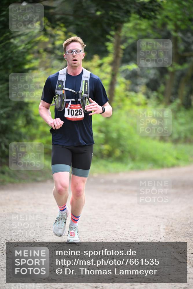13.04.2025 - Hammer Lauf Dr. Thomas Lammeyer http://msf.ph/oto/7661535 13.04.2025 11:26:59 Laufen 1028 meine-sportfotos.de