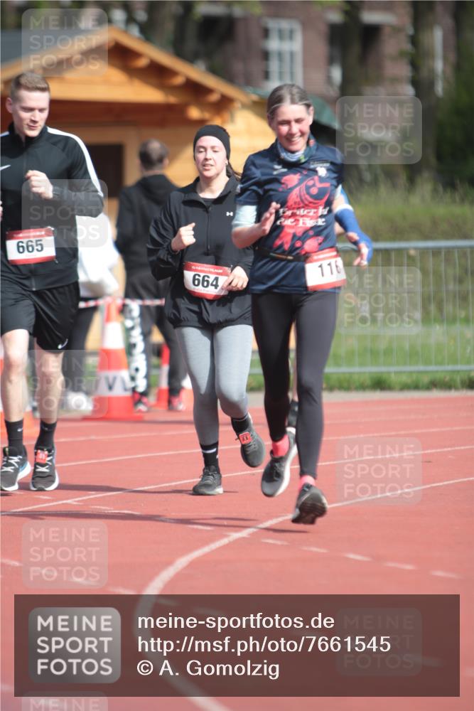 13.04.2025 - Hammer Lauf A. Gomolzig http://msf.ph/oto/7661545 13.04.2025 10:49:54 Ziel 116, 664, 665, 1786 meine-sportfotos.de