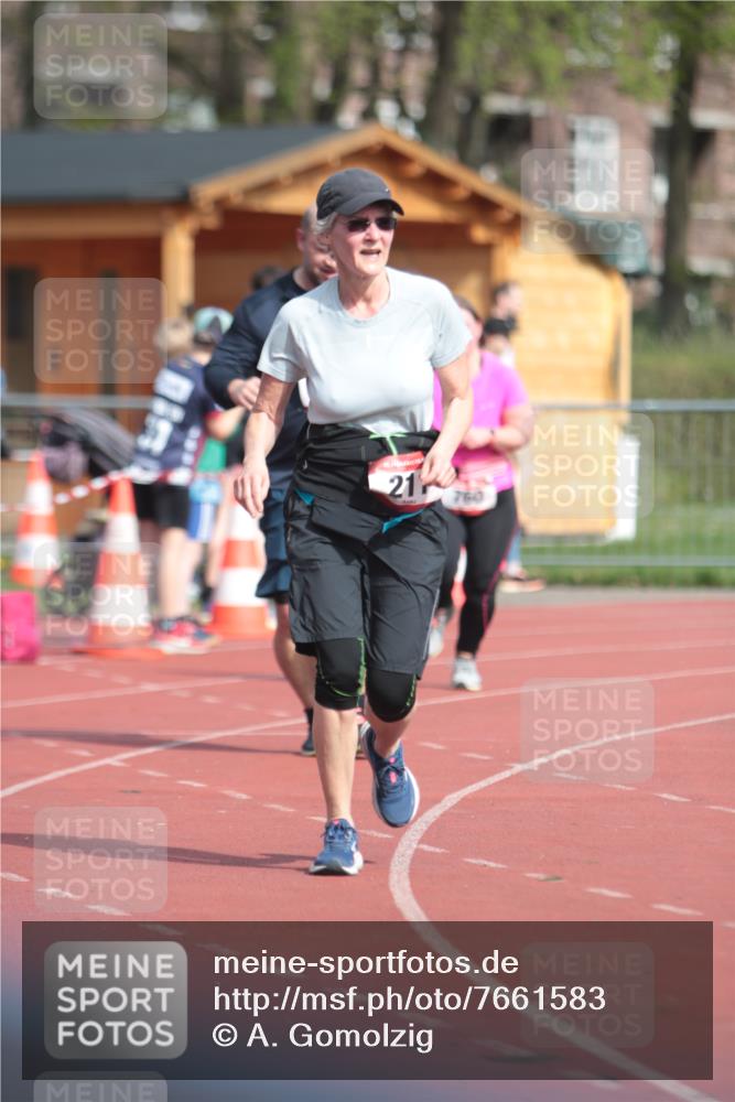 13.04.2025 - Hammer Lauf A. Gomolzig http://msf.ph/oto/7661583 13.04.2025 10:50:08 Ziel 183, 211, 760, 1024 meine-sportfotos.de