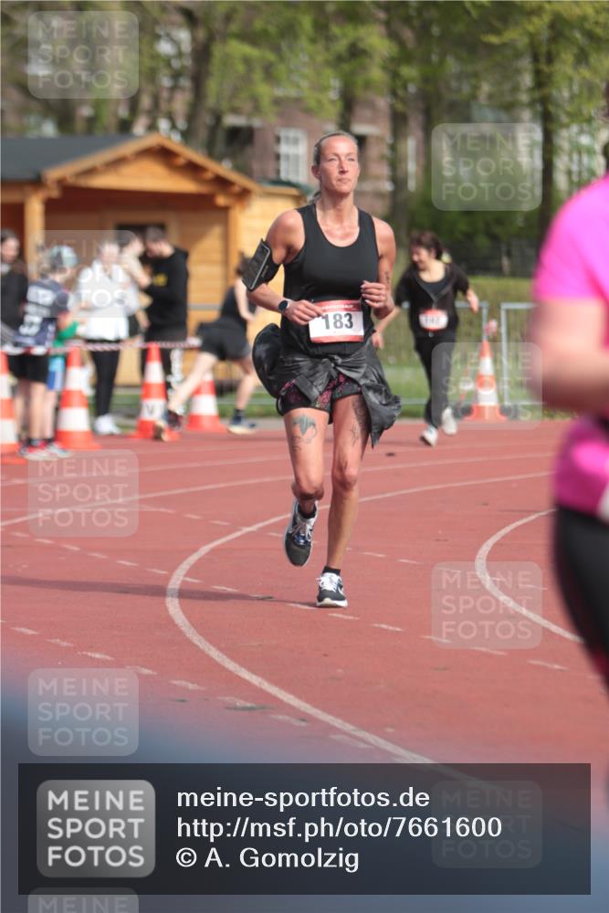 13.04.2025 - Hammer Lauf A. Gomolzig http://msf.ph/oto/7661600 13.04.2025 10:50:15 Ziel 182, 183, 760, 1933, 1936 meine-sportfotos.de
