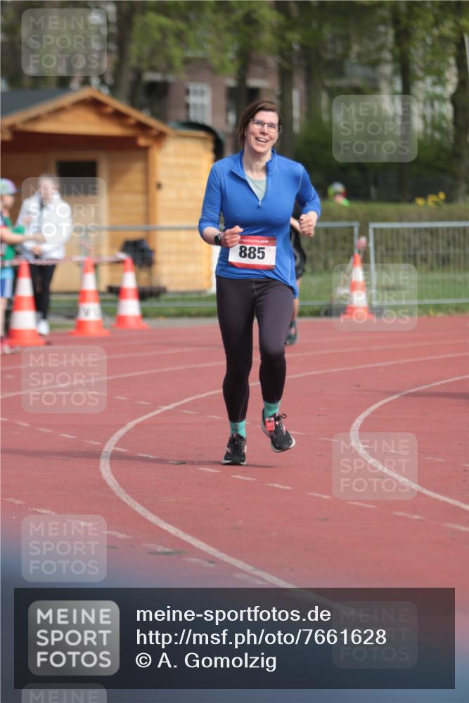 13.04.2025 - Hammer Lauf A. Gomolzig http://msf.ph/oto/7661628 13.04.2025 10:50:32 Ziel 561 meine-sportfotos.de