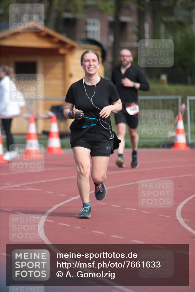 13.04.2025 - Hammer Lauf A. Gomolzig http://msf.ph/oto/7661633 13.04.2025 10:50:37 Ziel 349, 561 meine-sportfotos.de