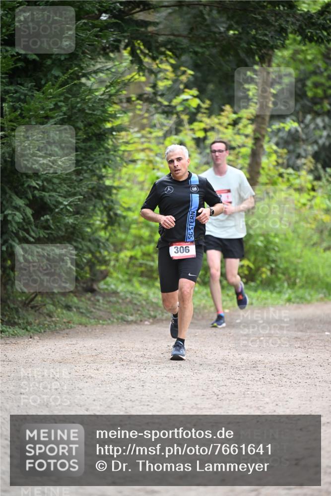 13.04.2025 - Hammer Lauf Dr. Thomas Lammeyer http://msf.ph/oto/7661641 13.04.2025 11:27:15 Laufen 306 meine-sportfotos.de