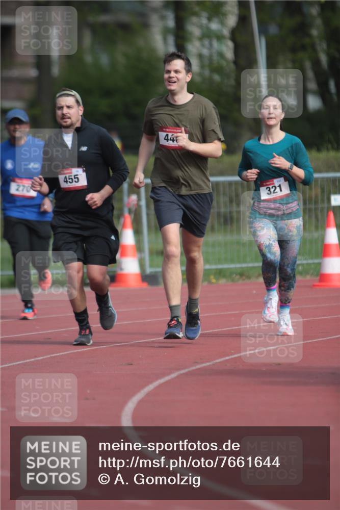 13.04.2025 - Hammer Lauf A. Gomolzig http://msf.ph/oto/7661644 13.04.2025 10:50:46 Ziel 270, 321, 346, 446, 455 meine-sportfotos.de