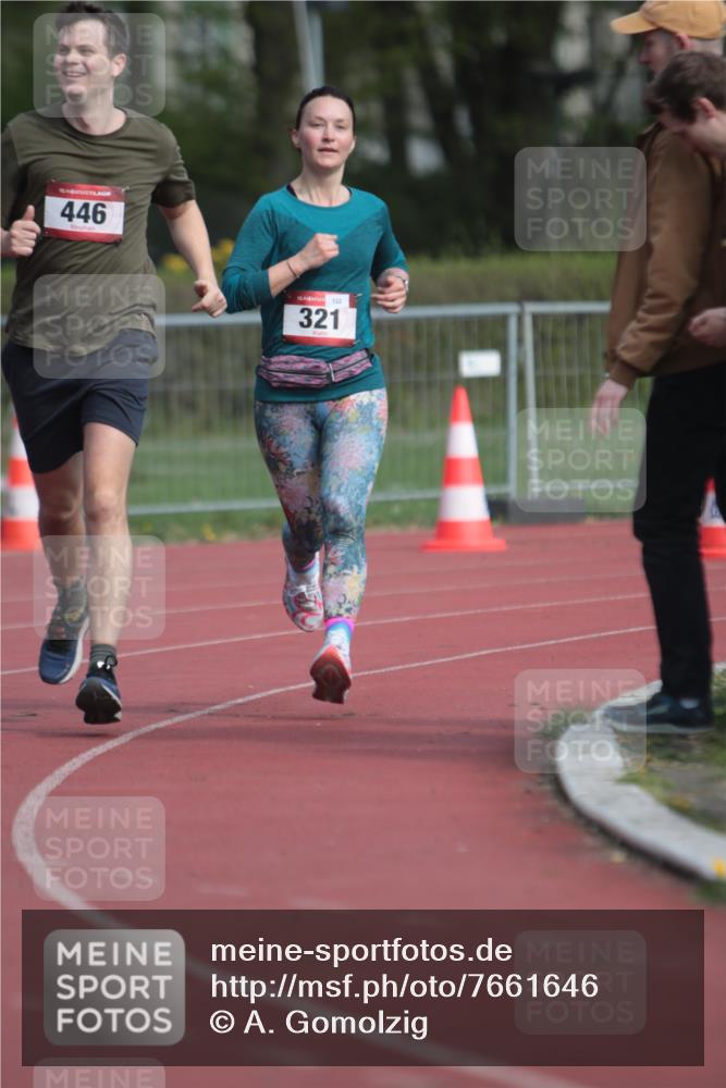 13.04.2025 - Hammer Lauf A. Gomolzig http://msf.ph/oto/7661646 13.04.2025 10:50:47 Ziel 270, 321, 346, 446, 455 meine-sportfotos.de