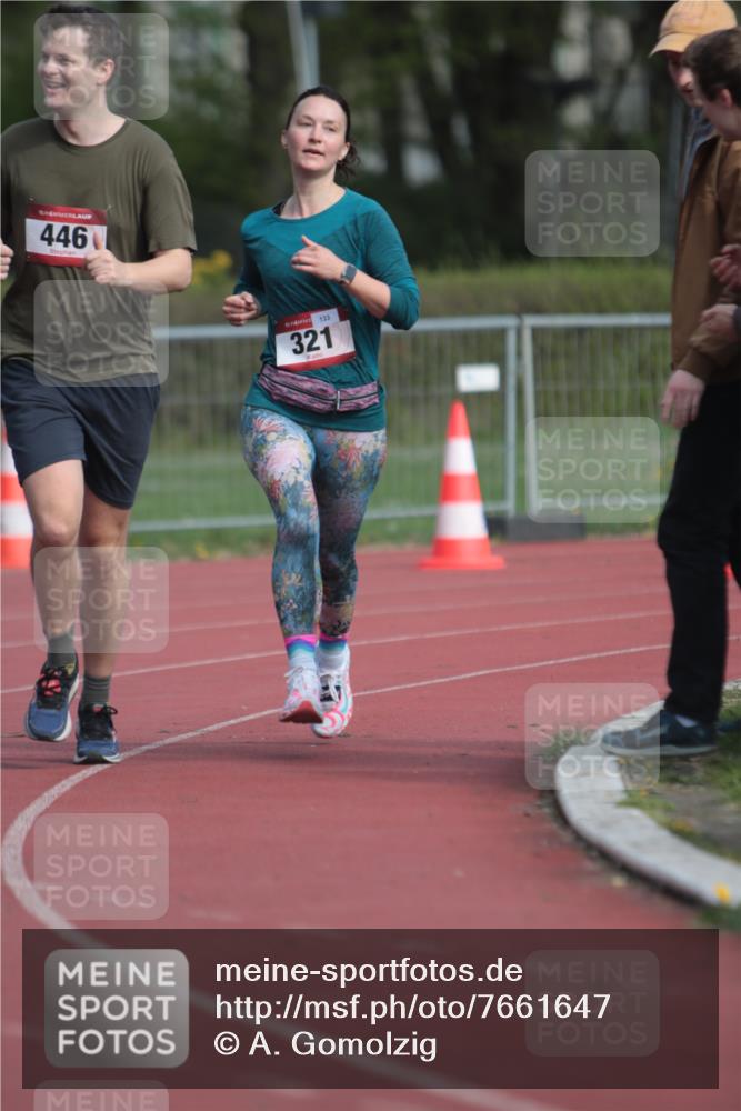 13.04.2025 - Hammer Lauf A. Gomolzig http://msf.ph/oto/7661647 13.04.2025 10:50:47 Ziel 270, 321, 346, 446, 455 meine-sportfotos.de