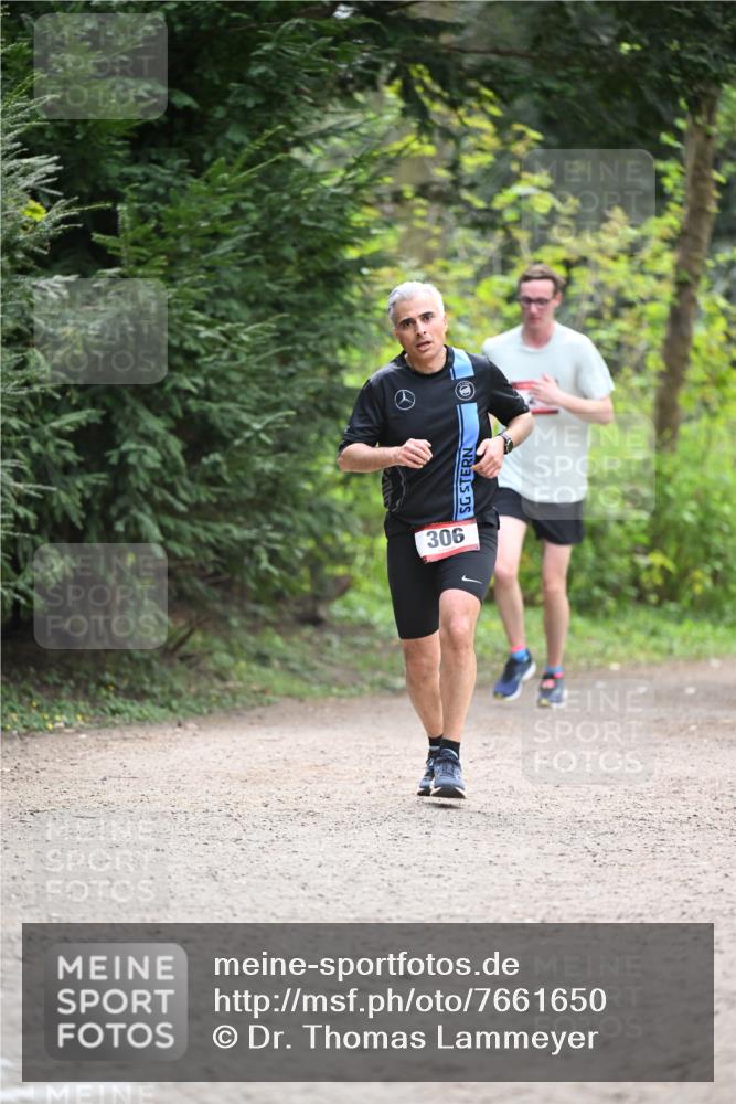 13.04.2025 - Hammer Lauf Dr. Thomas Lammeyer http://msf.ph/oto/7661650 13.04.2025 11:27:16 Laufen 306 meine-sportfotos.de