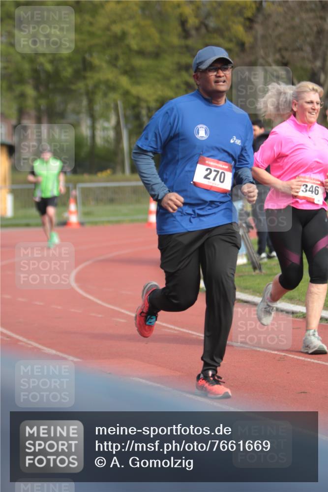 13.04.2025 - Hammer Lauf A. Gomolzig http://msf.ph/oto/7661669 13.04.2025 10:50:54 Ziel 270, 346, 589, 1752, 1753 meine-sportfotos.de