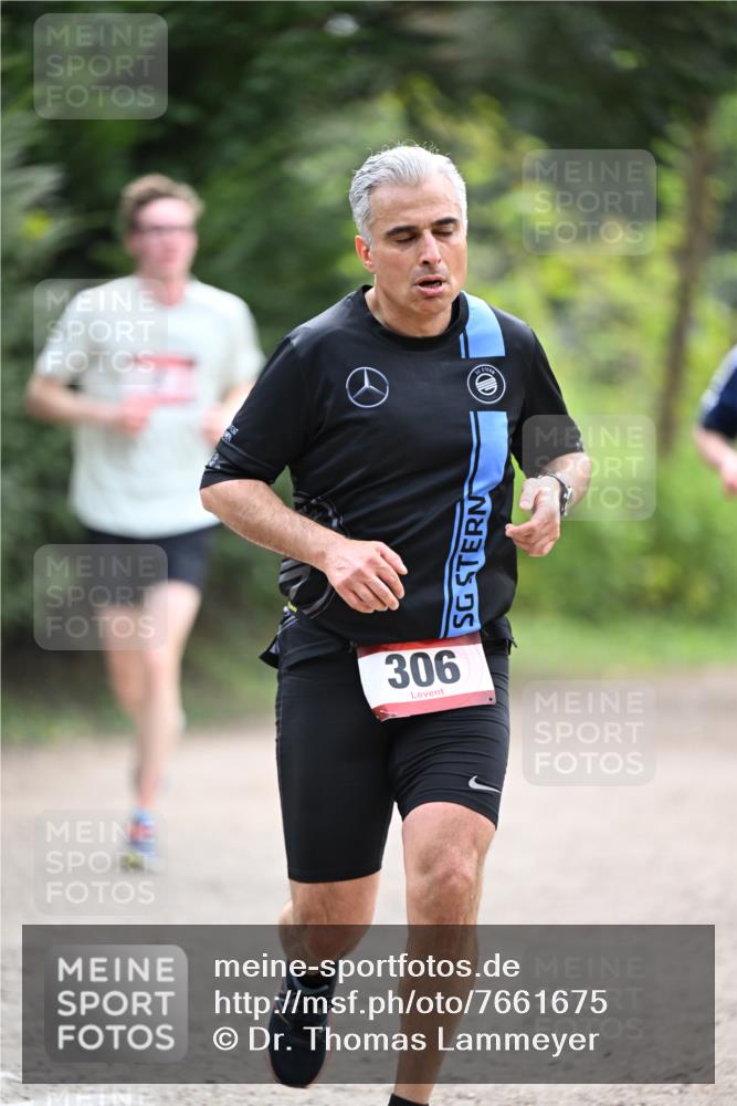13.04.2025 - Hammer Lauf Dr. Thomas Lammeyer http://msf.ph/oto/7661675 13.04.2025 11:27:19 Laufen 306 meine-sportfotos.de