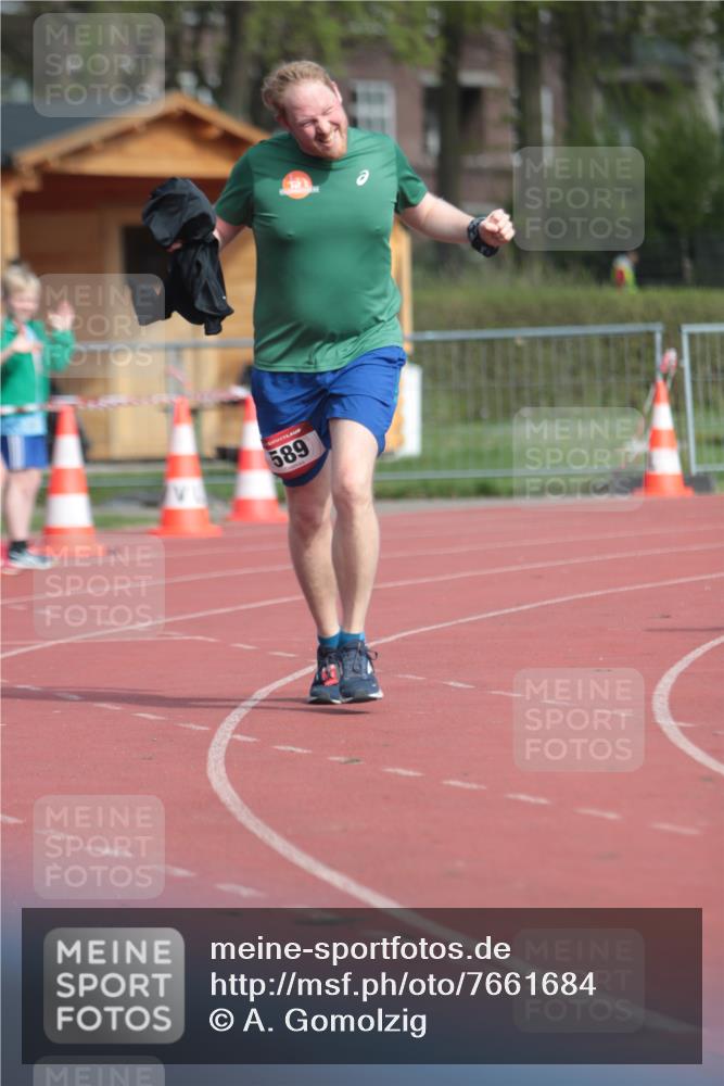 13.04.2025 - Hammer Lauf A. Gomolzig http://msf.ph/oto/7661684 13.04.2025 10:51:02 Ziel 589 meine-sportfotos.de