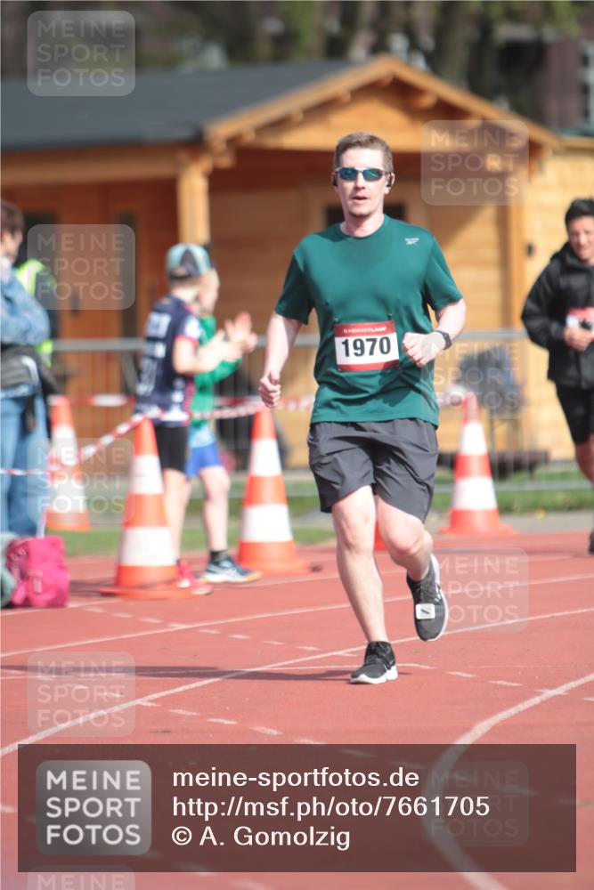 13.04.2025 - Hammer Lauf A. Gomolzig http://msf.ph/oto/7661705 13.04.2025 10:51:15 Ziel 580, 1970 meine-sportfotos.de