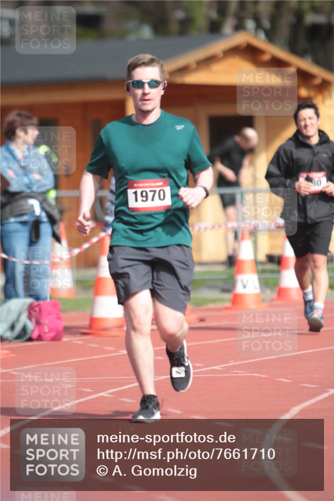 13.04.2025 - Hammer Lauf A. Gomolzig http://msf.ph/oto/7661710 13.04.2025 10:51:17 Ziel 580, 1970 meine-sportfotos.de