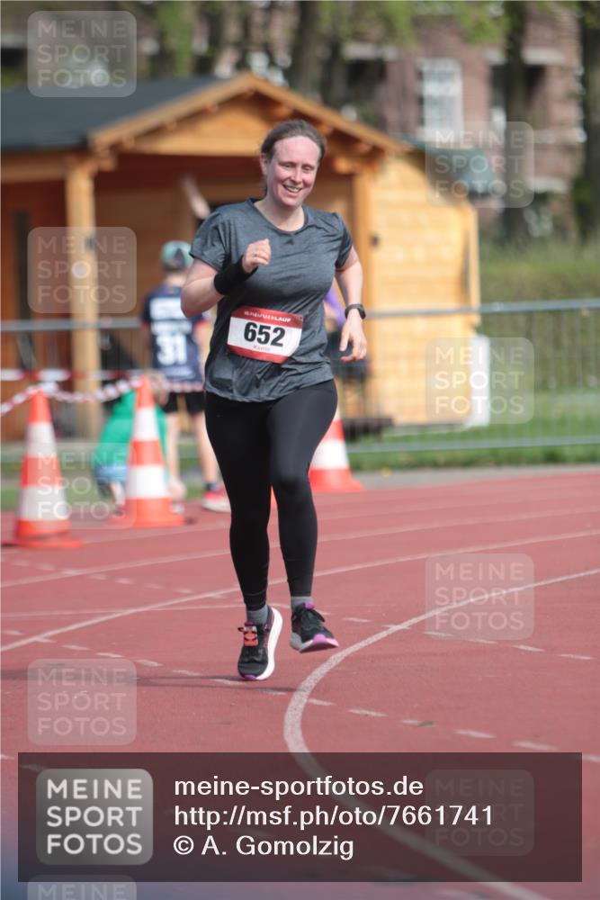 13.04.2025 - Hammer Lauf A. Gomolzig http://msf.ph/oto/7661741 13.04.2025 10:51:36 Ziel 652 meine-sportfotos.de