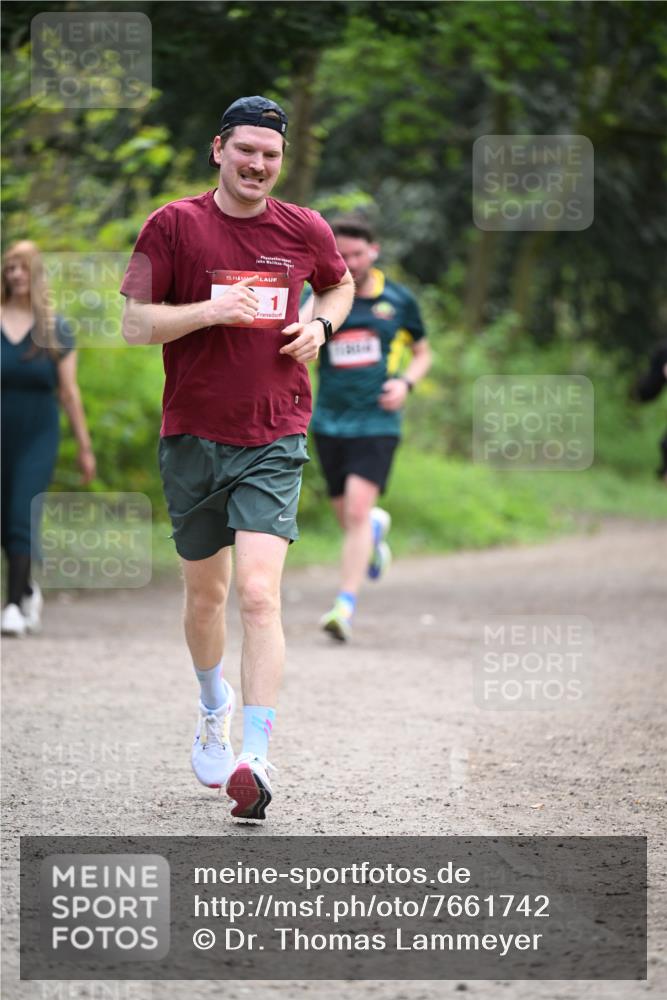 13.04.2025 - Hammer Lauf Dr. Thomas Lammeyer http://msf.ph/oto/7661742 13.04.2025 11:27:27 Laufen 15, 1 meine-sportfotos.de
