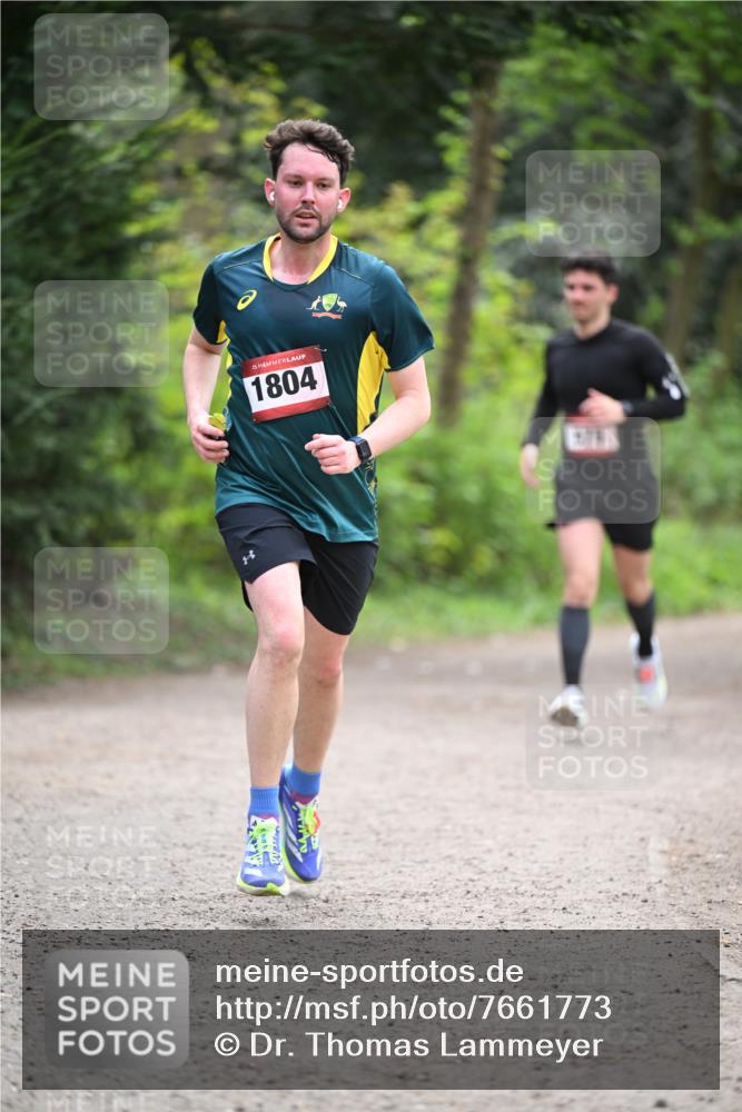 13.04.2025 - Hammer Lauf Dr. Thomas Lammeyer http://msf.ph/oto/7661773 13.04.2025 11:27:29 Laufen 15, 1804 meine-sportfotos.de
