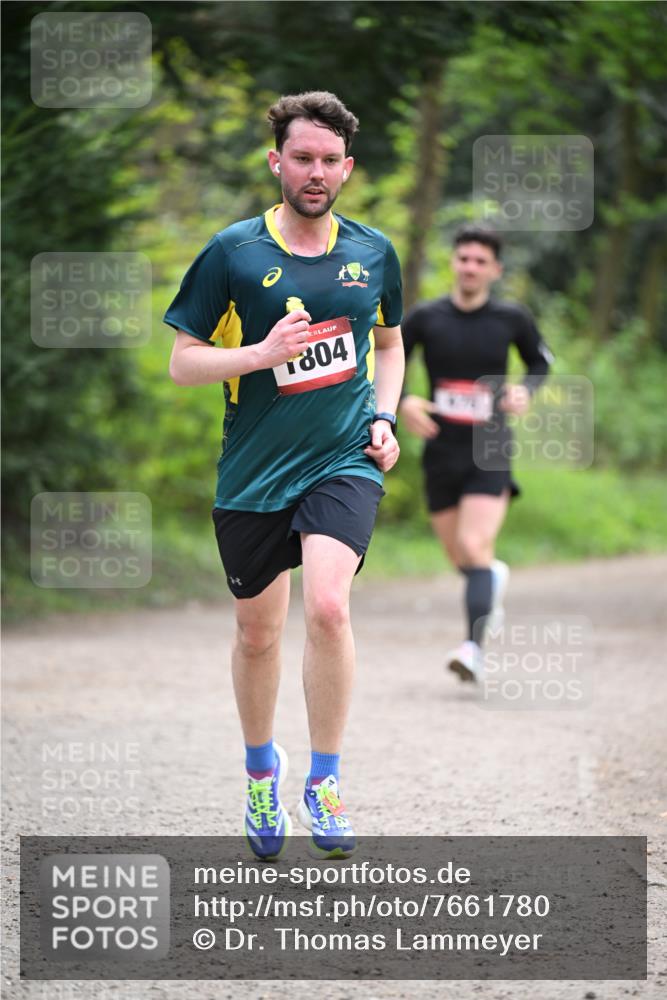 13.04.2025 - Hammer Lauf Dr. Thomas Lammeyer http://msf.ph/oto/7661780 13.04.2025 11:27:30 Laufen 1804 meine-sportfotos.de