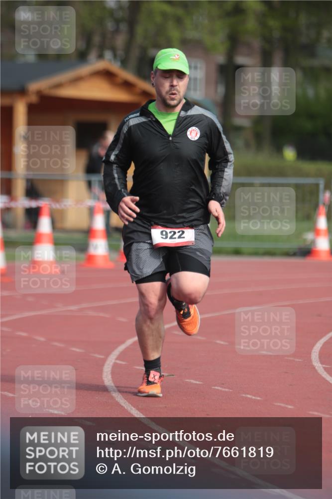 13.04.2025 - Hammer Lauf A. Gomolzig http://msf.ph/oto/7661819 13.04.2025 10:52:12 Ziel 922 meine-sportfotos.de