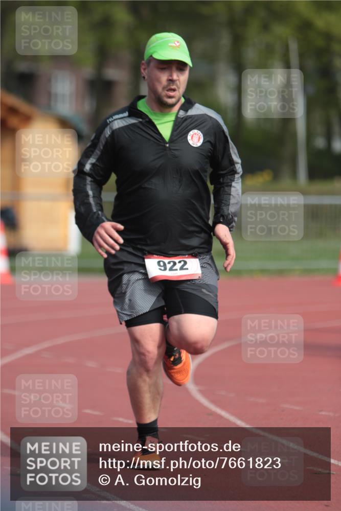 13.04.2025 - Hammer Lauf A. Gomolzig http://msf.ph/oto/7661823 13.04.2025 10:52:13 Ziel 922 meine-sportfotos.de