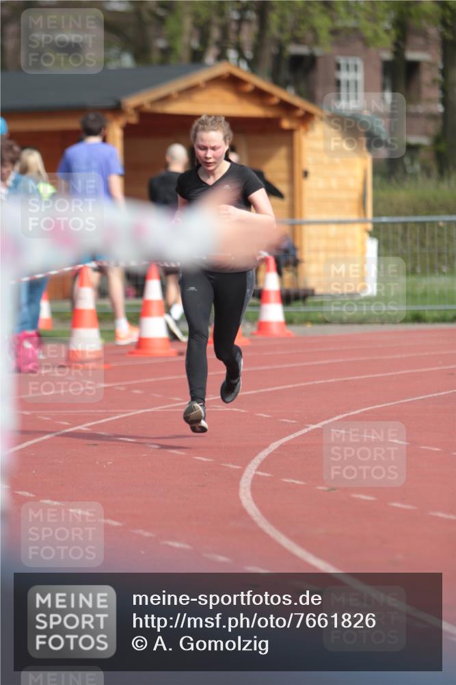 13.04.2025 - Hammer Lauf A. Gomolzig http://msf.ph/oto/7661826 13.04.2025 10:52:22 Ziel  meine-sportfotos.de