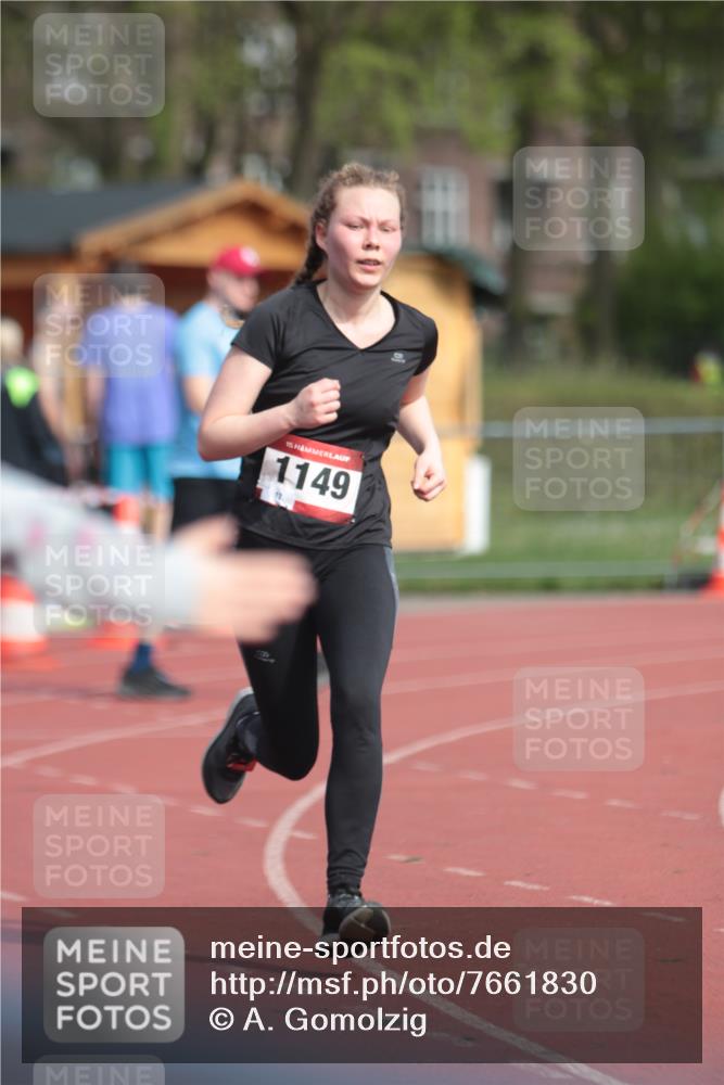13.04.2025 - Hammer Lauf A. Gomolzig http://msf.ph/oto/7661830 13.04.2025 10:52:23 Ziel  meine-sportfotos.de