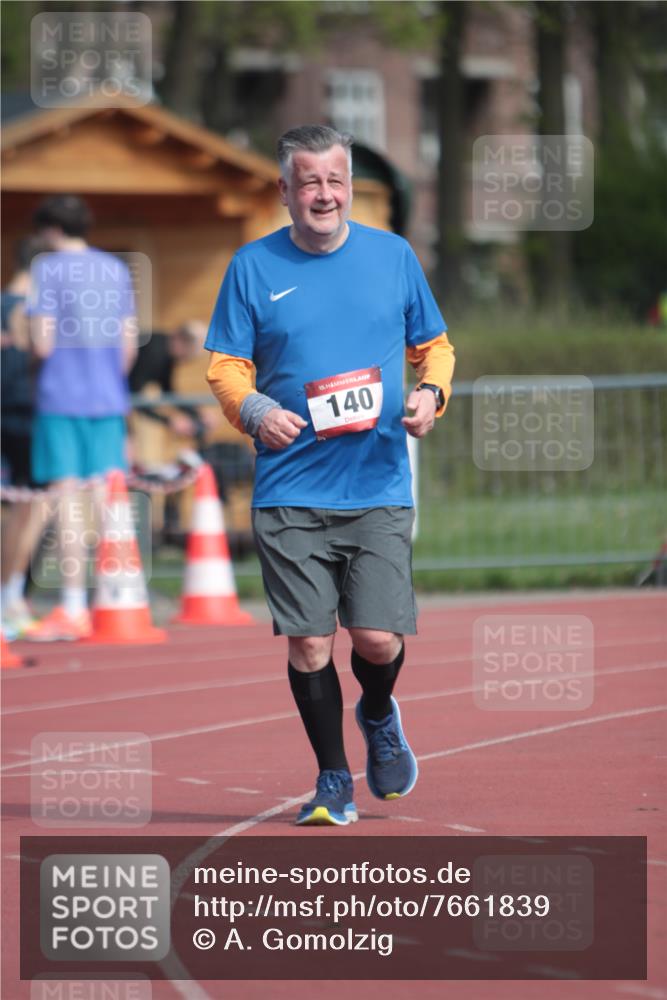 13.04.2025 - Hammer Lauf A. Gomolzig http://msf.ph/oto/7661839 13.04.2025 10:52:34 Ziel 140, 1067 meine-sportfotos.de
