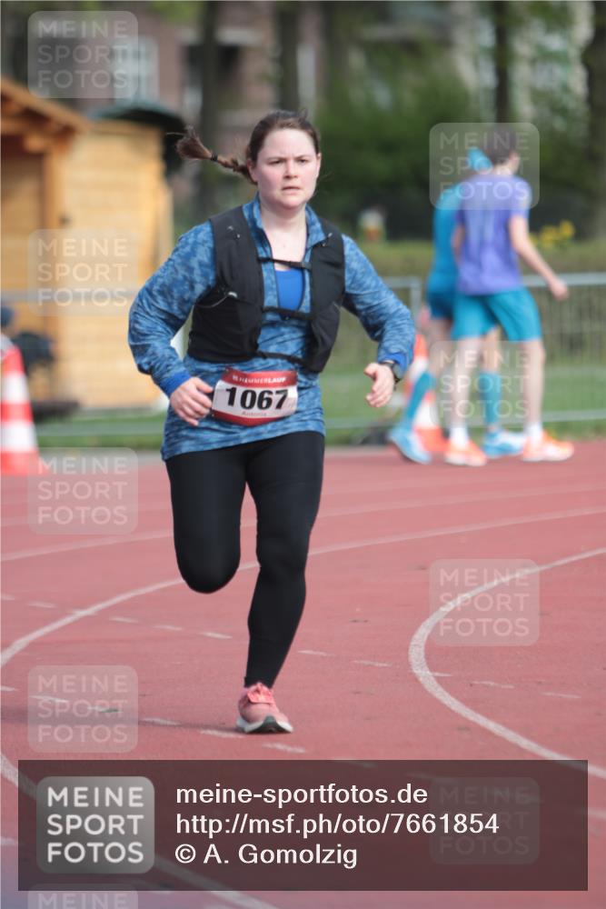 13.04.2025 - Hammer Lauf A. Gomolzig http://msf.ph/oto/7661854 13.04.2025 10:52:41 Ziel 1067 meine-sportfotos.de