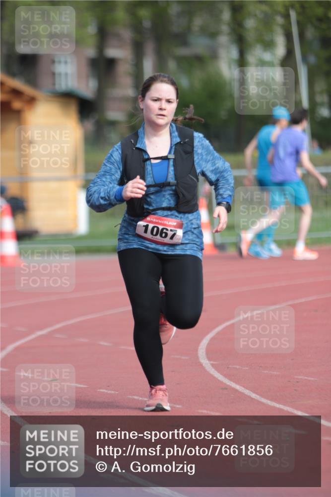 13.04.2025 - Hammer Lauf A. Gomolzig http://msf.ph/oto/7661856 13.04.2025 10:52:41 Ziel 1067 meine-sportfotos.de
